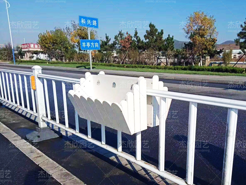 花箱式護欄裝飾效果怎么樣？