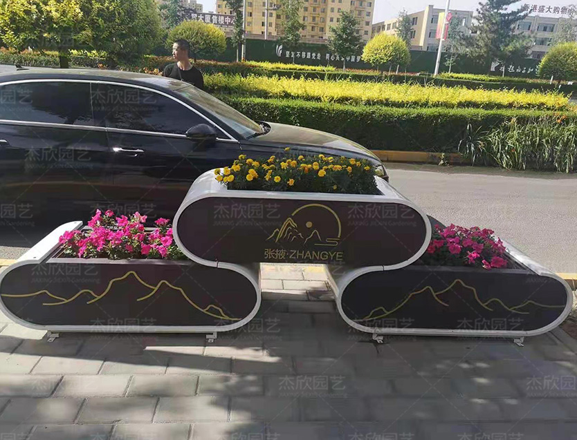 商業(yè)街城市花箱定制甘肅張掖案例