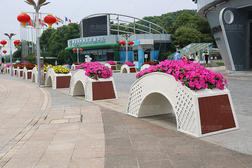 南太湖黃金湖岸風(fēng)景區(qū)道路提升方案實景